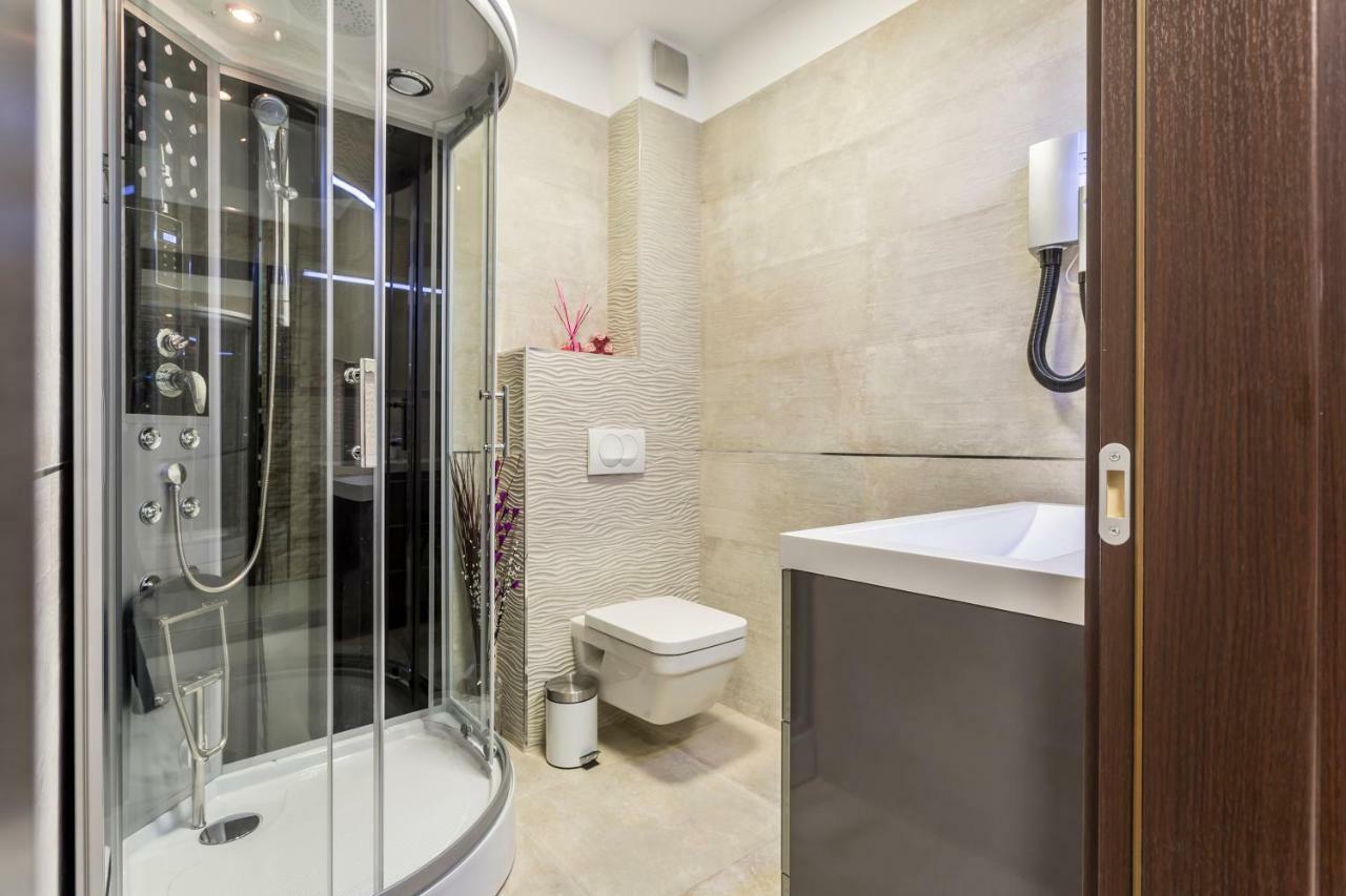Sea Pearl Luxury Apartment Ποντστράνα Εξωτερικό φωτογραφία