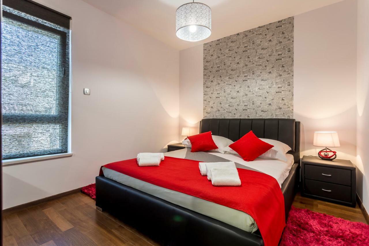 Sea Pearl Luxury Apartment Ποντστράνα Εξωτερικό φωτογραφία