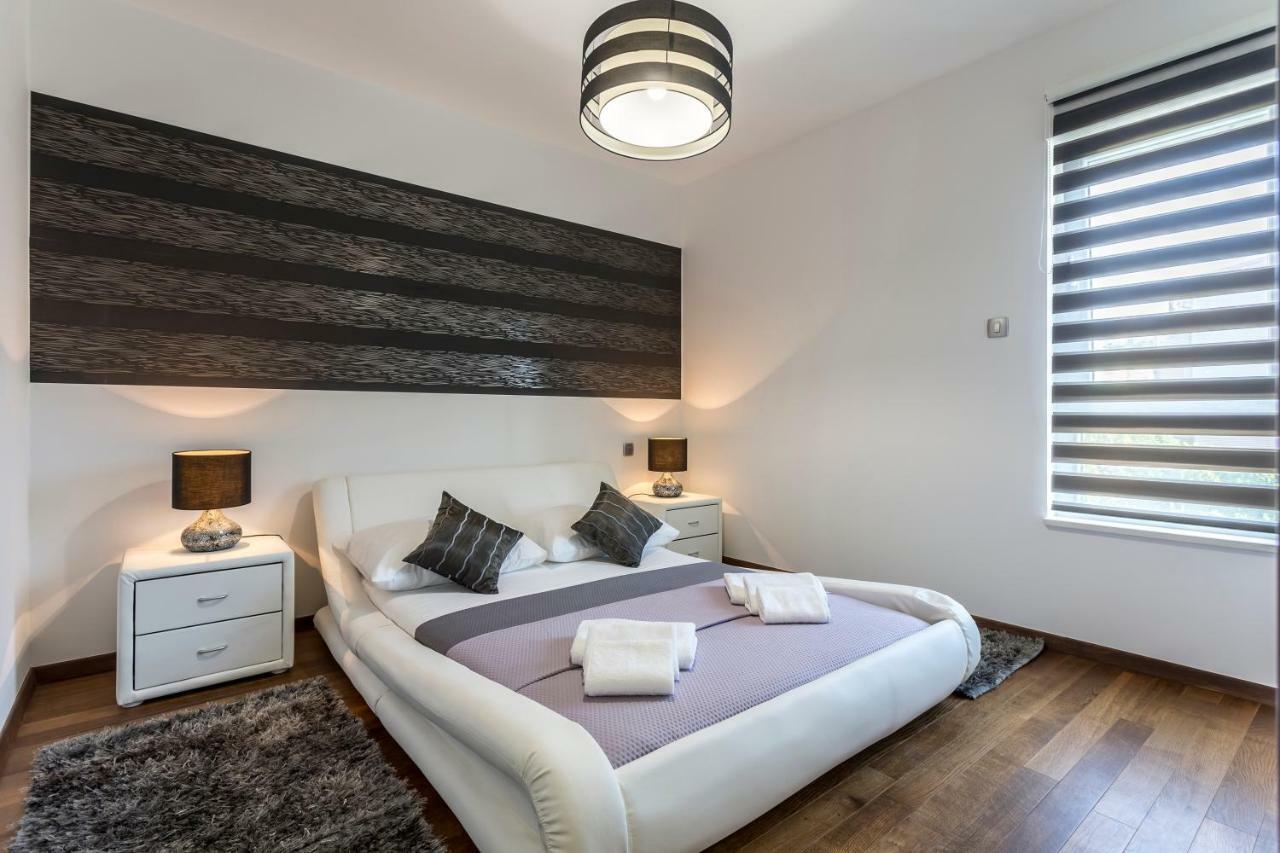 Sea Pearl Luxury Apartment Ποντστράνα Εξωτερικό φωτογραφία