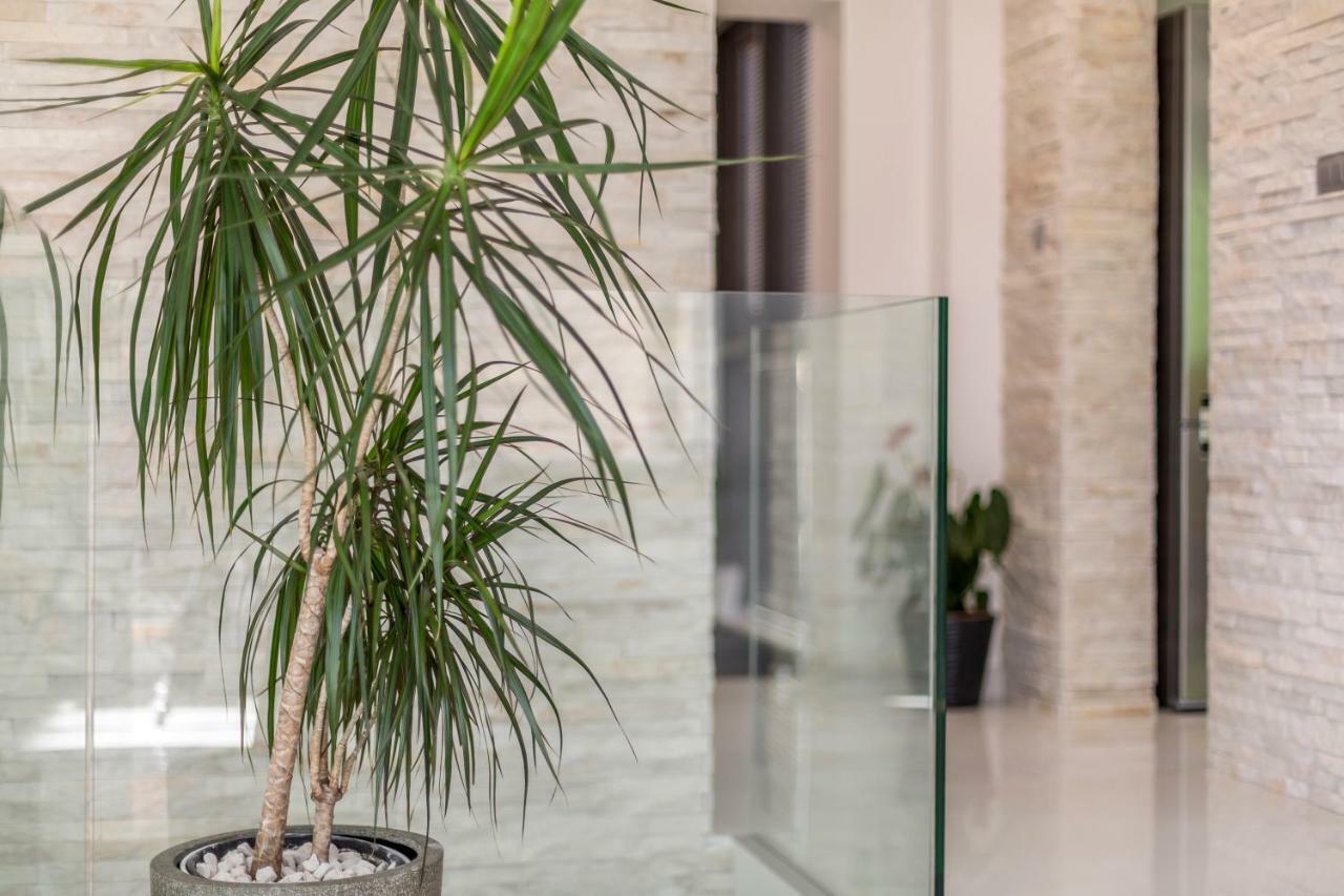 Sea Pearl Luxury Apartment Ποντστράνα Εξωτερικό φωτογραφία