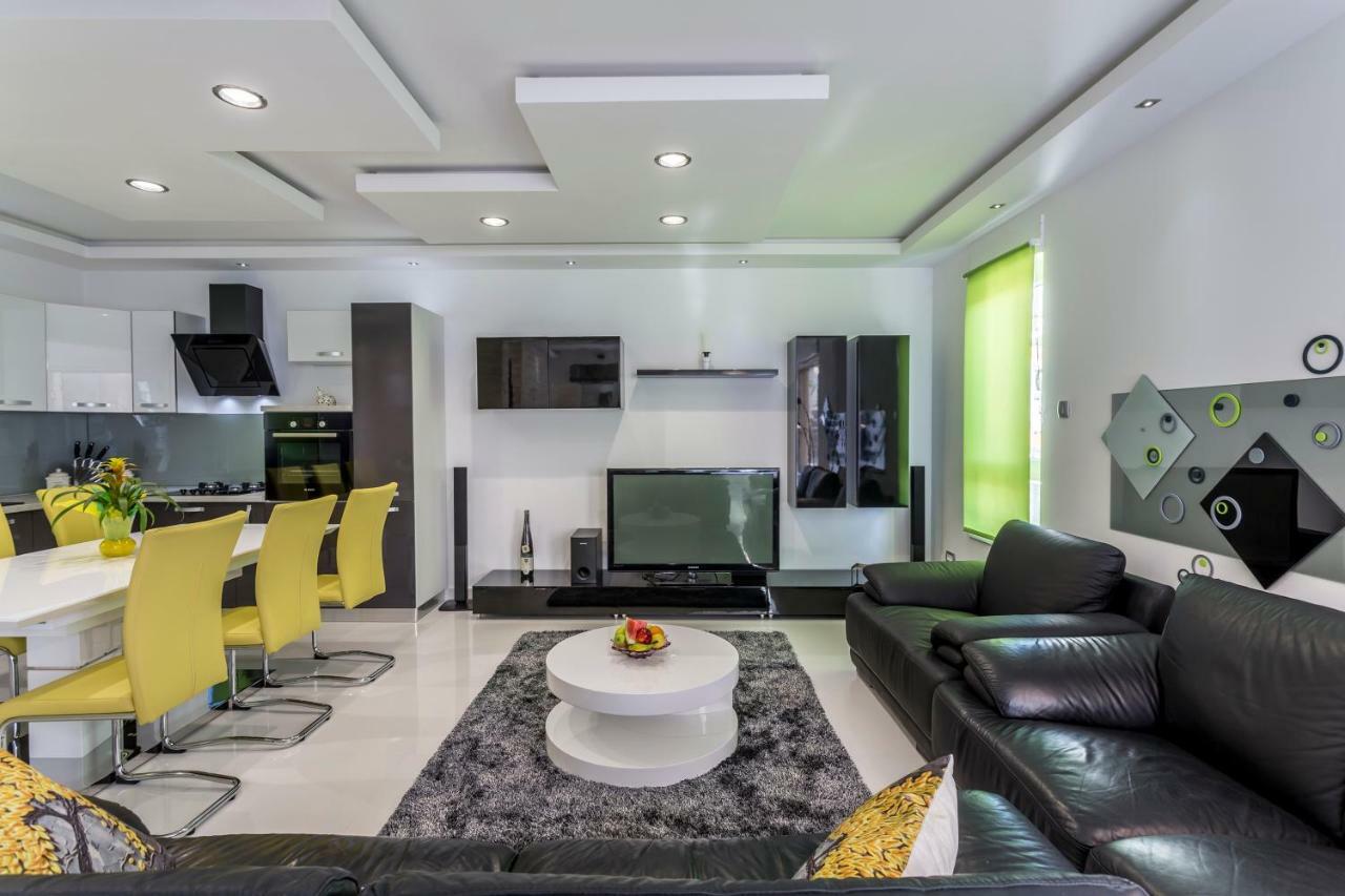 Sea Pearl Luxury Apartment Ποντστράνα Εξωτερικό φωτογραφία